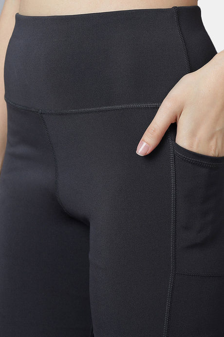Red Rose Moisture Wicking Shorts - M Grey — image 6